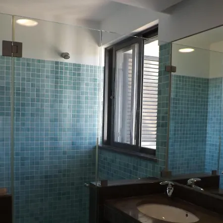 Holiday Ocean View Residences Patroves