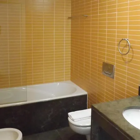 度假居 Holiday Ocean View Residences Patroves
